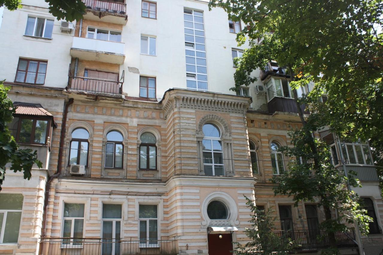 Комната Гостиничного Типа, Алчевских 24 Kharkiv Extérieur photo